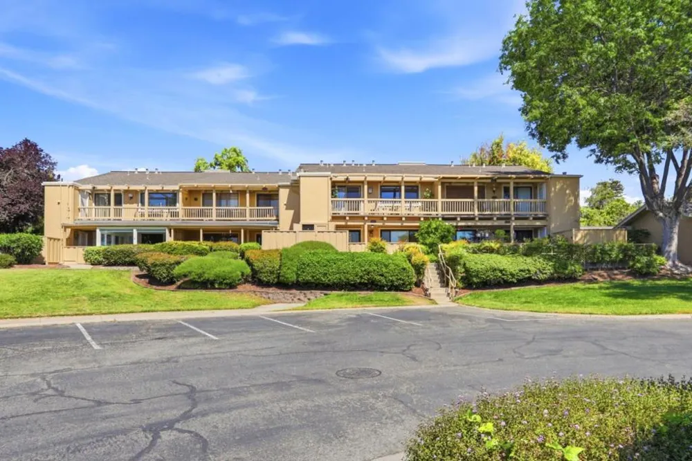 5058 Cribari Vale San Jose, CA 95135
