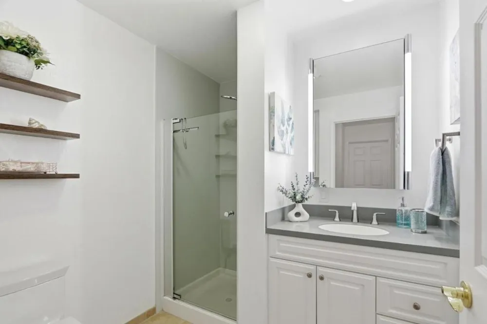 5058 Cribari Vale San Jose, CA 95135