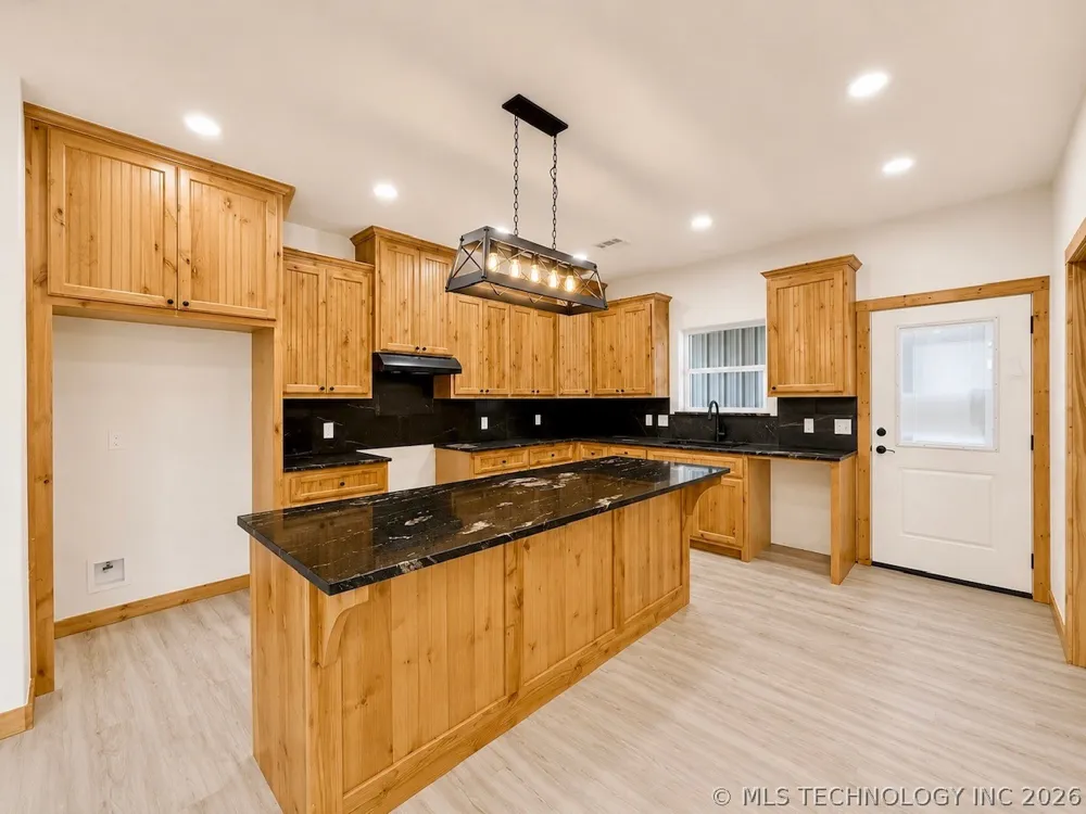 11792 Xander Lane Kingston, OK 73439