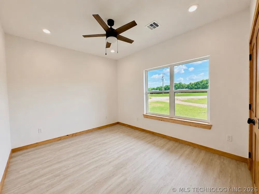 11792 Xander Lane Kingston, OK 73439