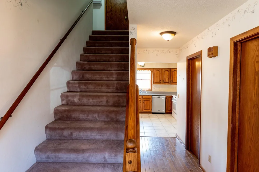 1216 Parkside Drive Marshall, MN 56258