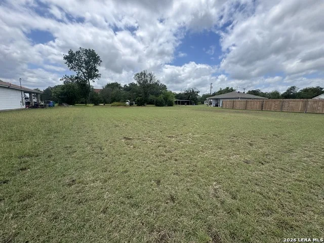 764 Johnson Seguin, TX 78155