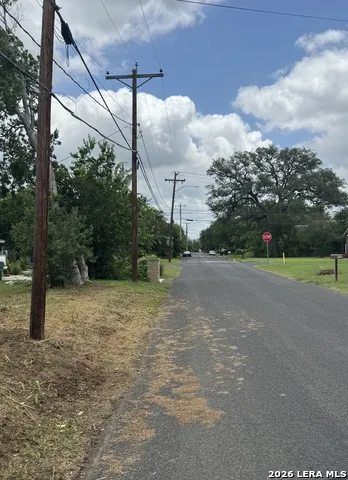 764 Johnson Seguin, TX 78155