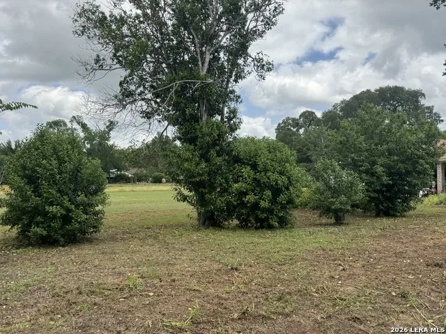 764 Johnson Seguin, TX 78155