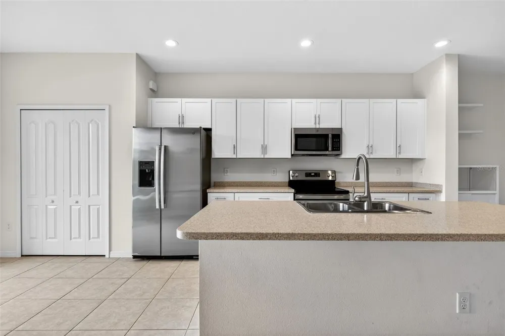 8667 CANYON CREEK TRAIL Parrish, FL 34219