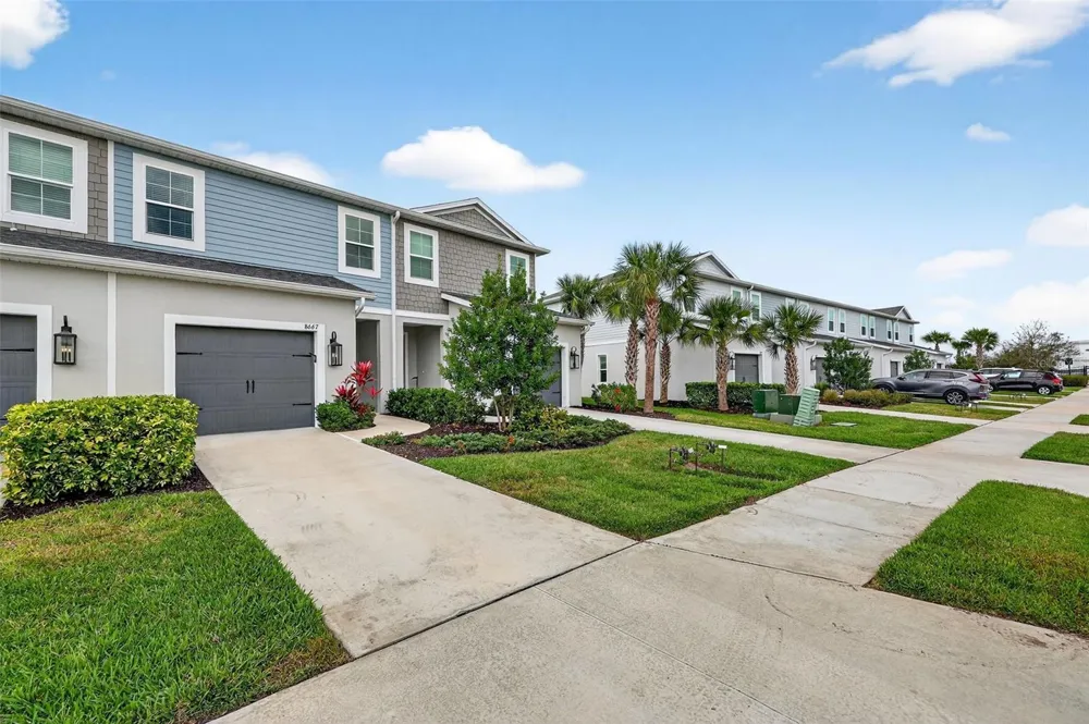 8667 CANYON CREEK TRAIL Parrish, FL 34219