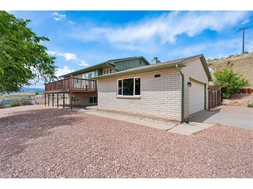750 Dozier Avenue Canon City, CO 81212