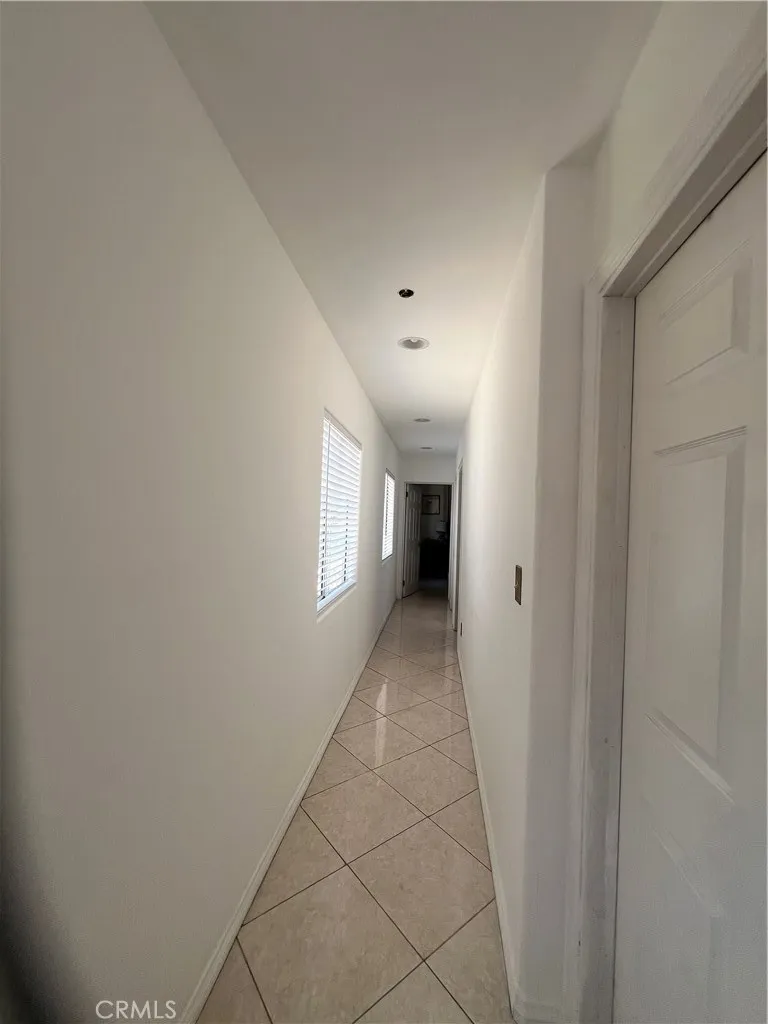 9940 Haines Canyon Avenue Tujunga, CA 91042