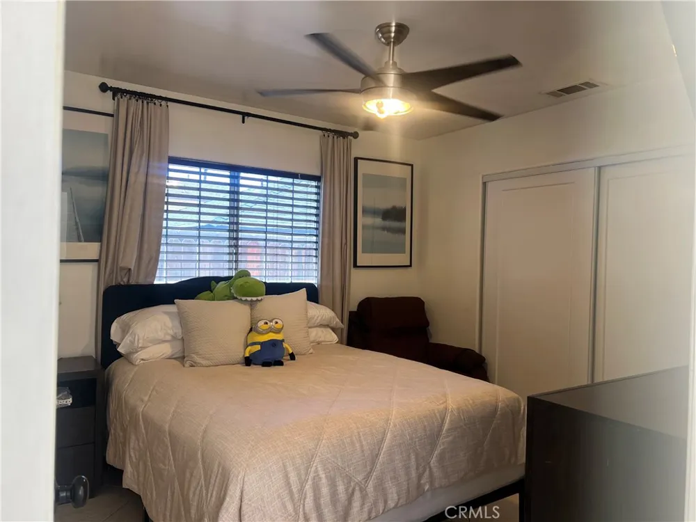 9940 Haines Canyon Avenue Tujunga, CA 91042
