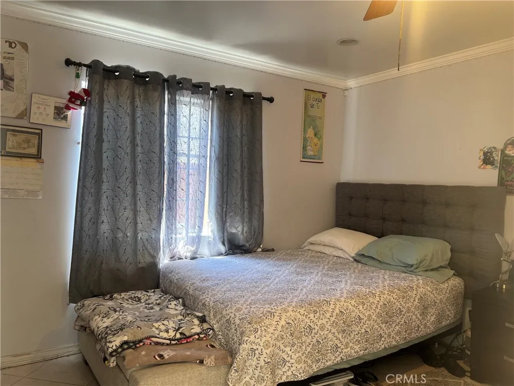 9940 Haines Canyon Avenue Tujunga, CA 91042