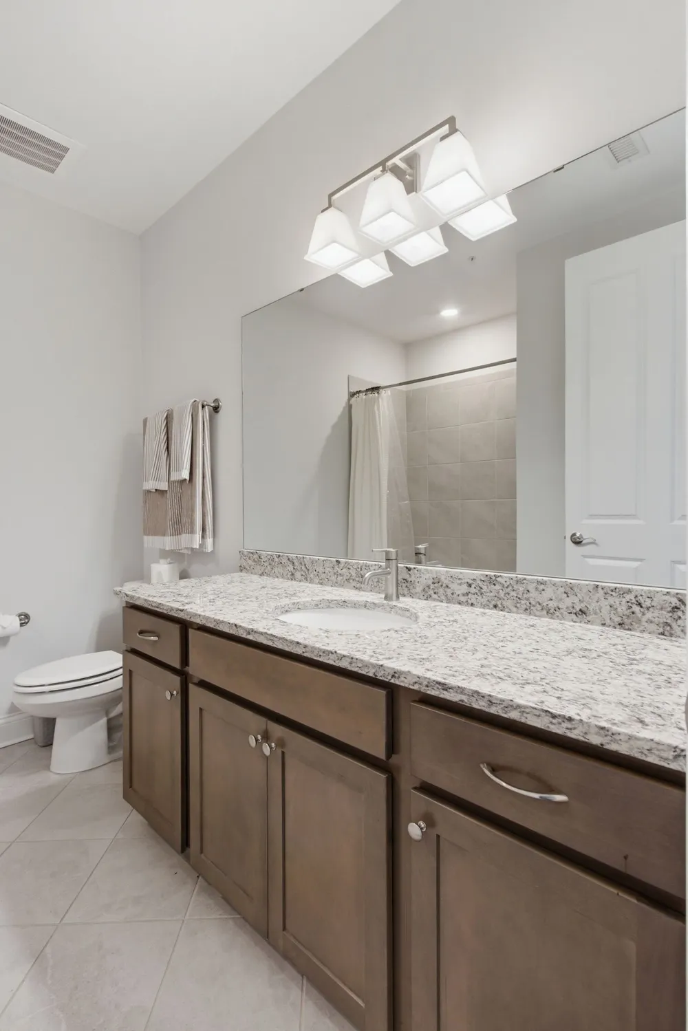 2089 Branford Pl #301 Thompsons Station, TN 37179