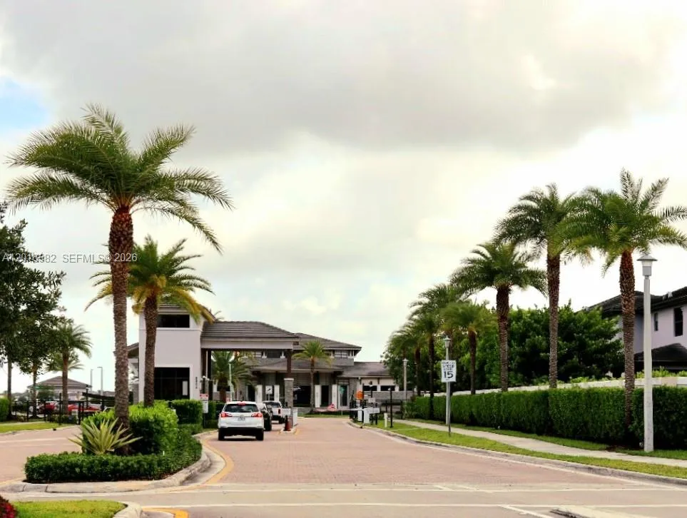 16012 NW 91st Ct Miami Lakes, FL 33018