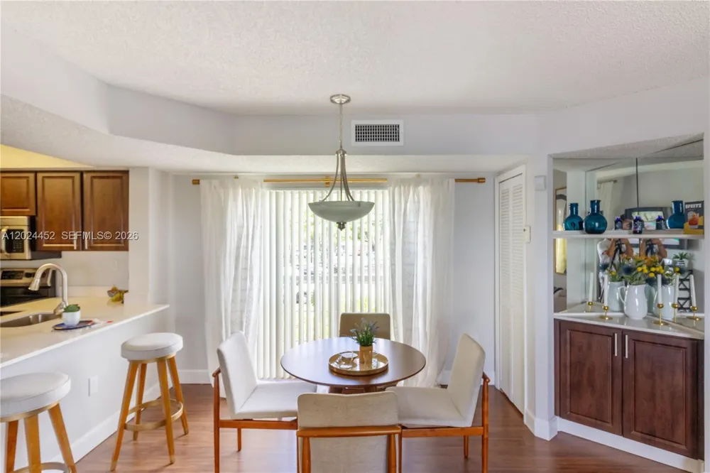 17230 NW 64th Ave ## Miami Lakes, FL 33015