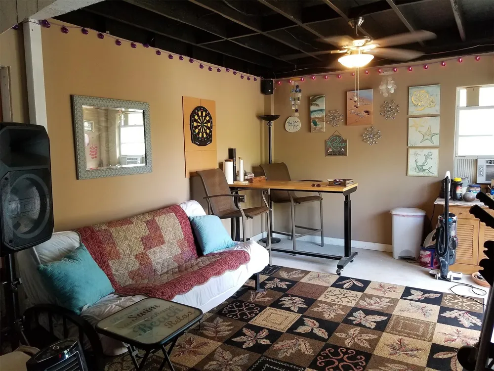 6113 Broadway Avenue Haltom City, TX 76117