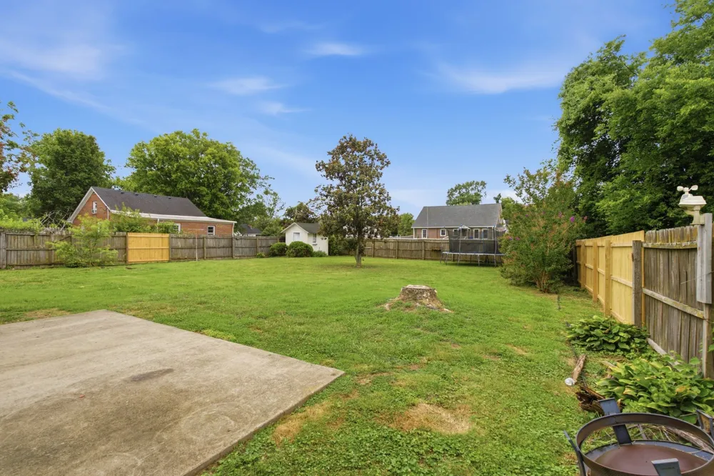 518 Jefferson Ave E Carthage, TN 37030