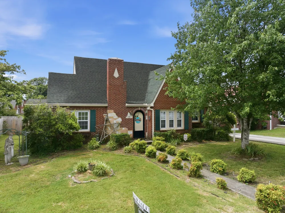 518 Jefferson Ave E Carthage, TN 37030