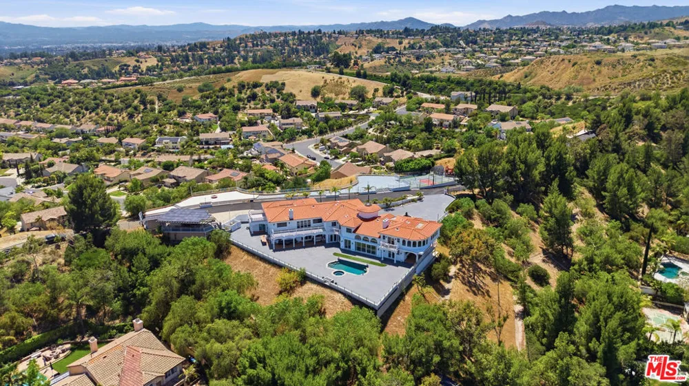 12570 Bull Canyon Road Granada Hills, CA 91344