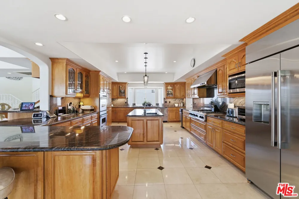12570 Bull Canyon Road Granada Hills, CA 91344