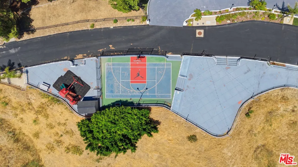 12570 Bull Canyon Road Granada Hills, CA 91344