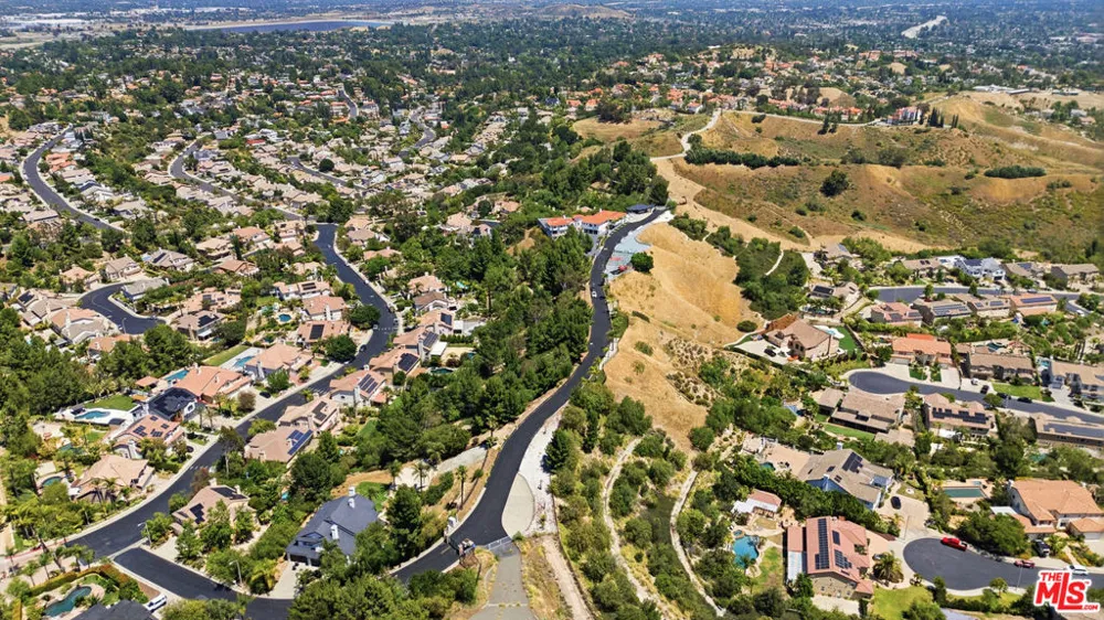 12570 Bull Canyon Road Granada Hills, CA 91344