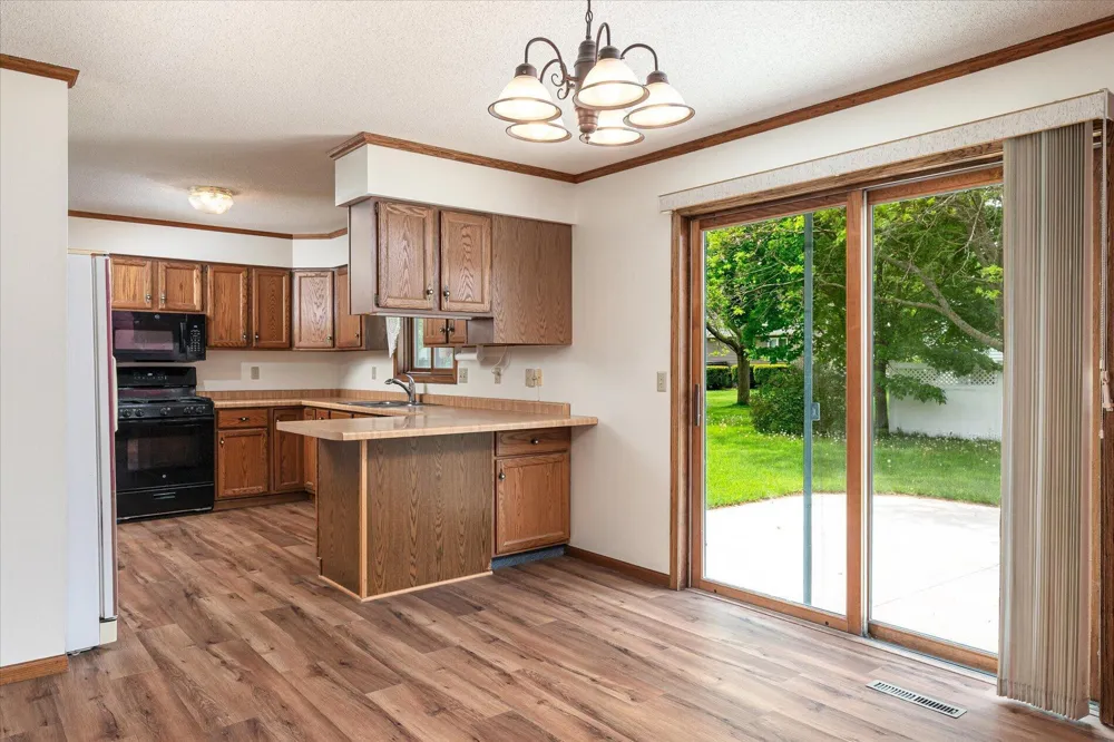 1206 Willow Street La Crescent, MN 55947