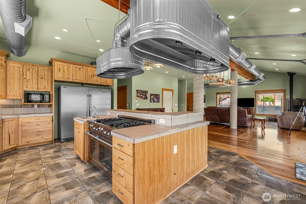 1307 Jefferson Avenue Bridgeport, WA 98813