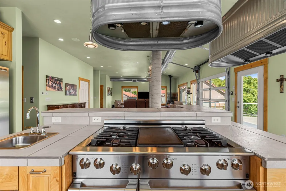 1307 Jefferson Avenue Bridgeport, WA 98813