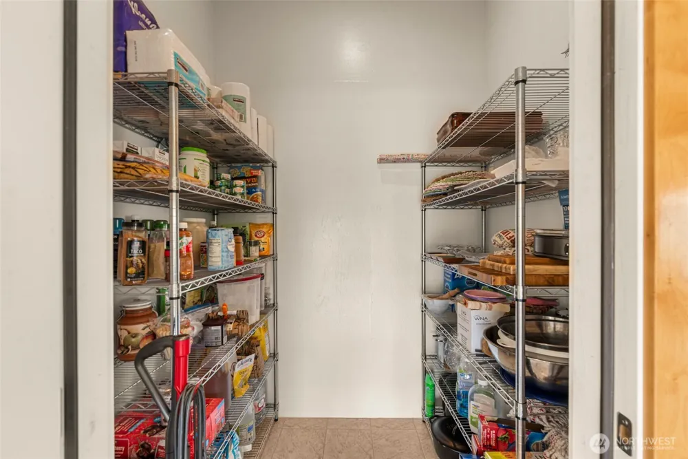 1307 Jefferson Avenue Bridgeport, WA 98813