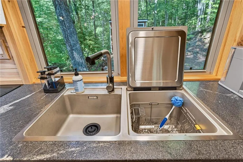 93 Martin Crossing Cherry Log, GA 30522