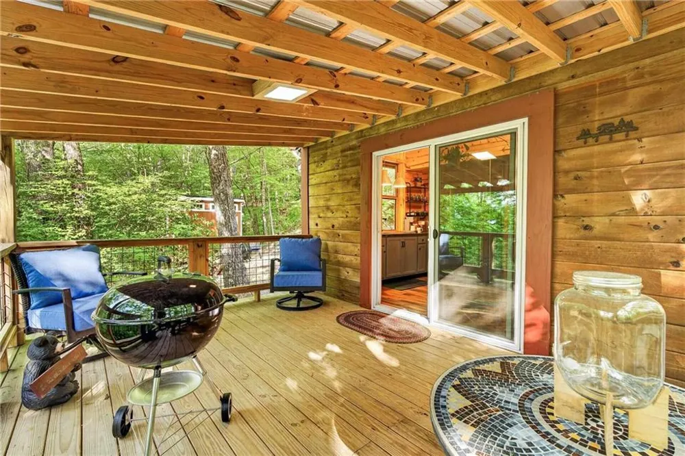 93 Martin Crossing Cherry Log, GA 30522