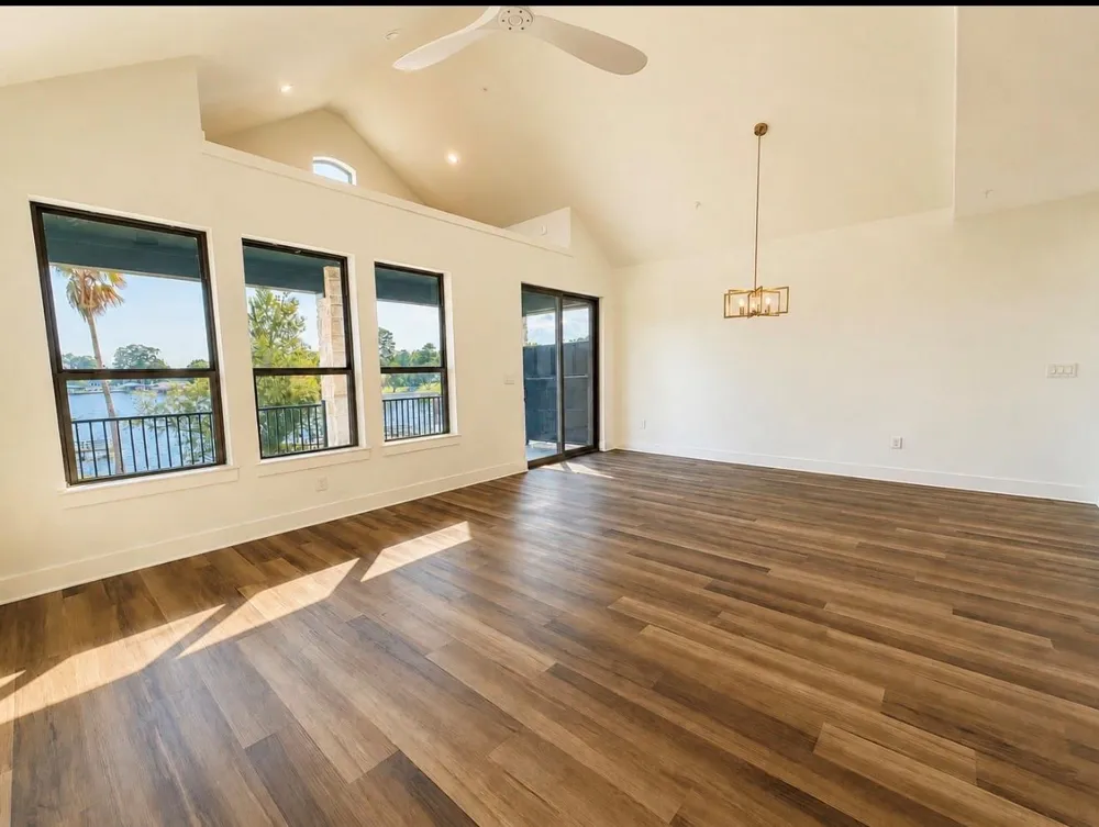 2112 Fm 3186 #E5 Onalaska, TX 77360
