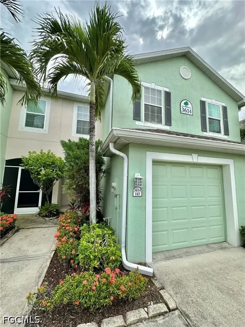 Pine Oak Circle #103