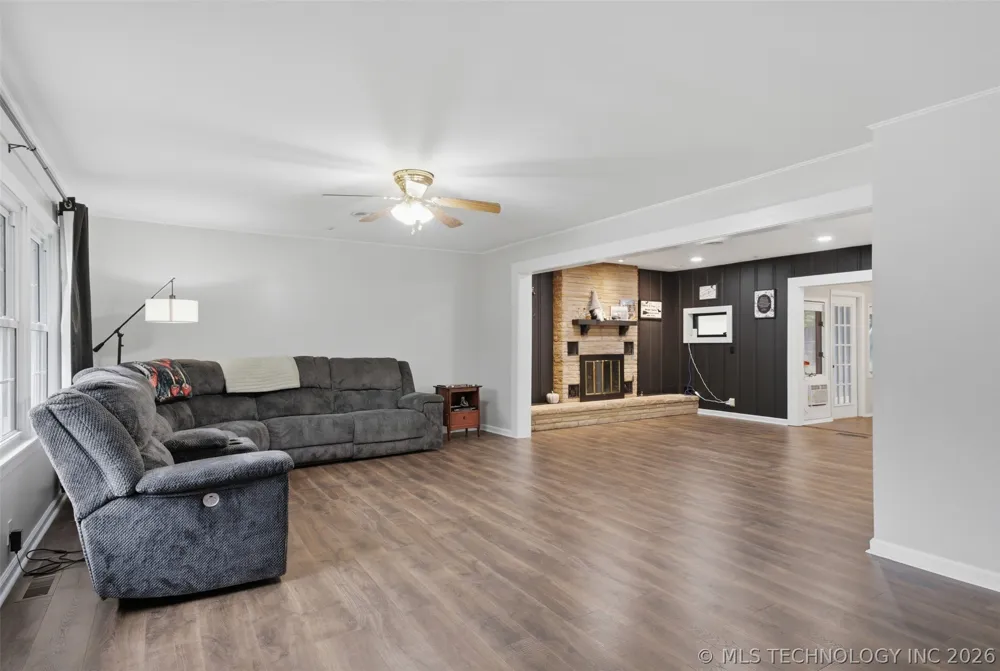 228 S Bell Vinita, OK 74301