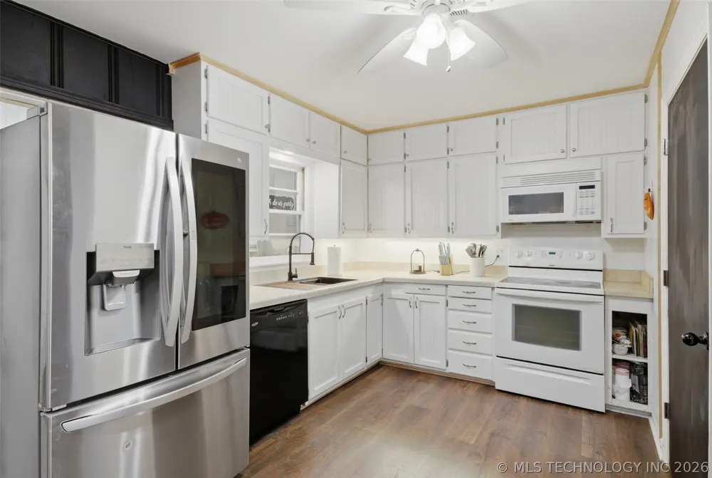 228 S Bell Vinita, OK 74301