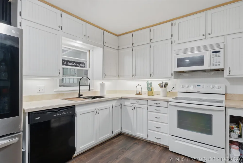 228 S Bell Vinita, OK 74301