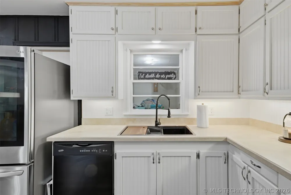 228 S Bell Vinita, OK 74301