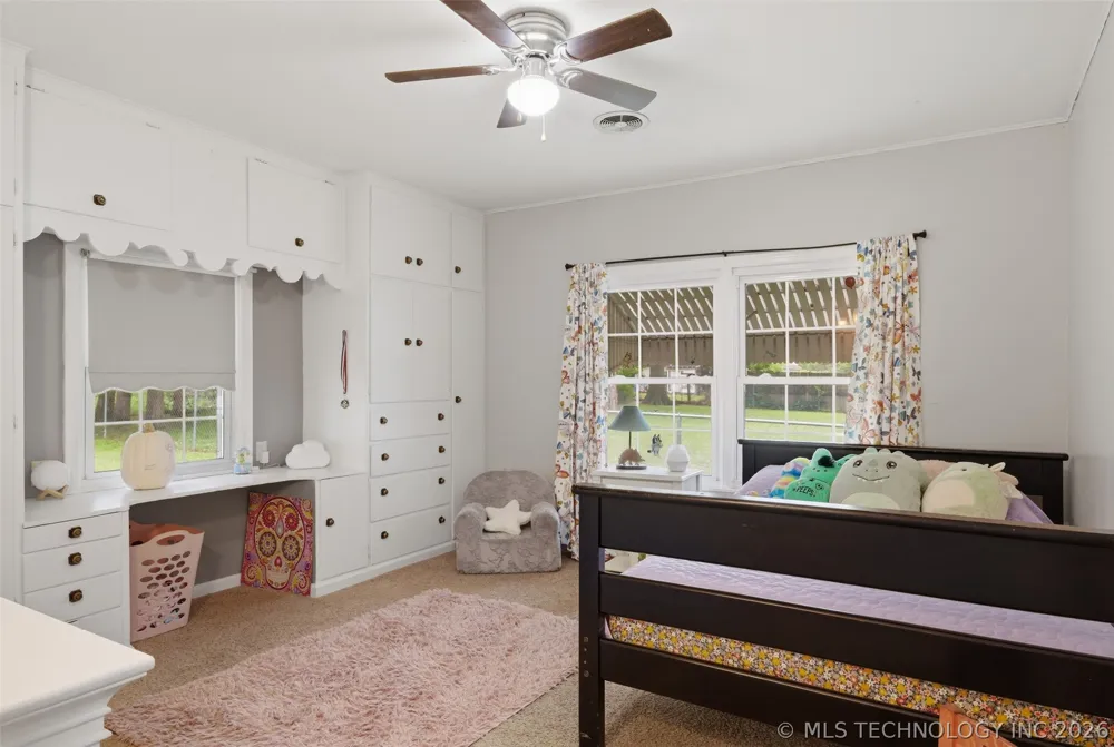 228 S Bell Vinita, OK 74301