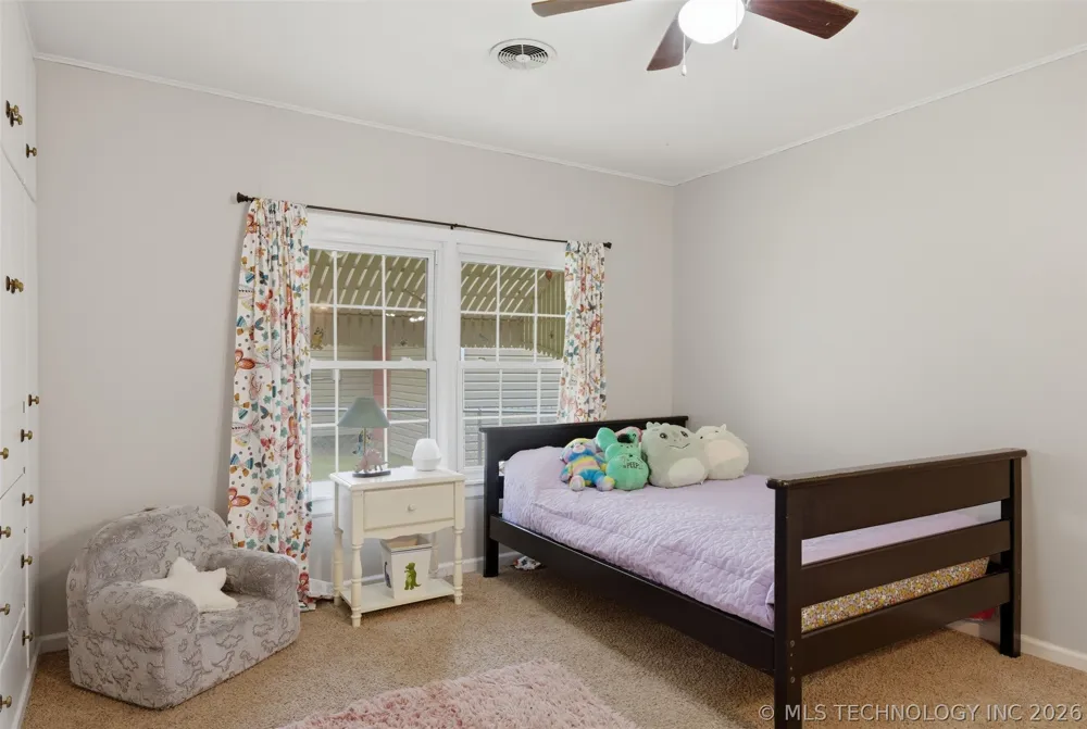 228 S Bell Vinita, OK 74301