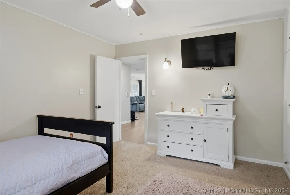228 S Bell Vinita, OK 74301