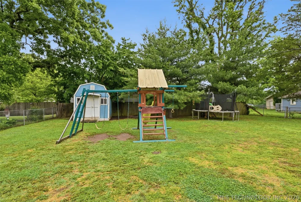 228 S Bell Vinita, OK 74301