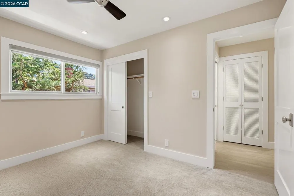 30 Miramonte Dr Moraga, CA 94556