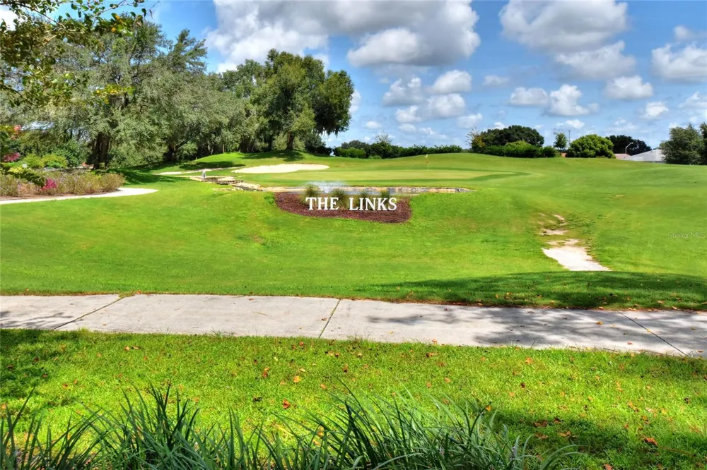 5832 SWALLOW DRIVE Lakeland, FL 33809