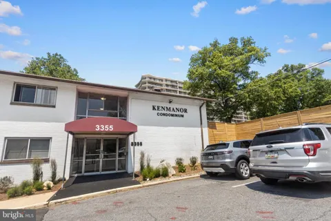 3355 UNIVERSITY BOULEVARD W #100