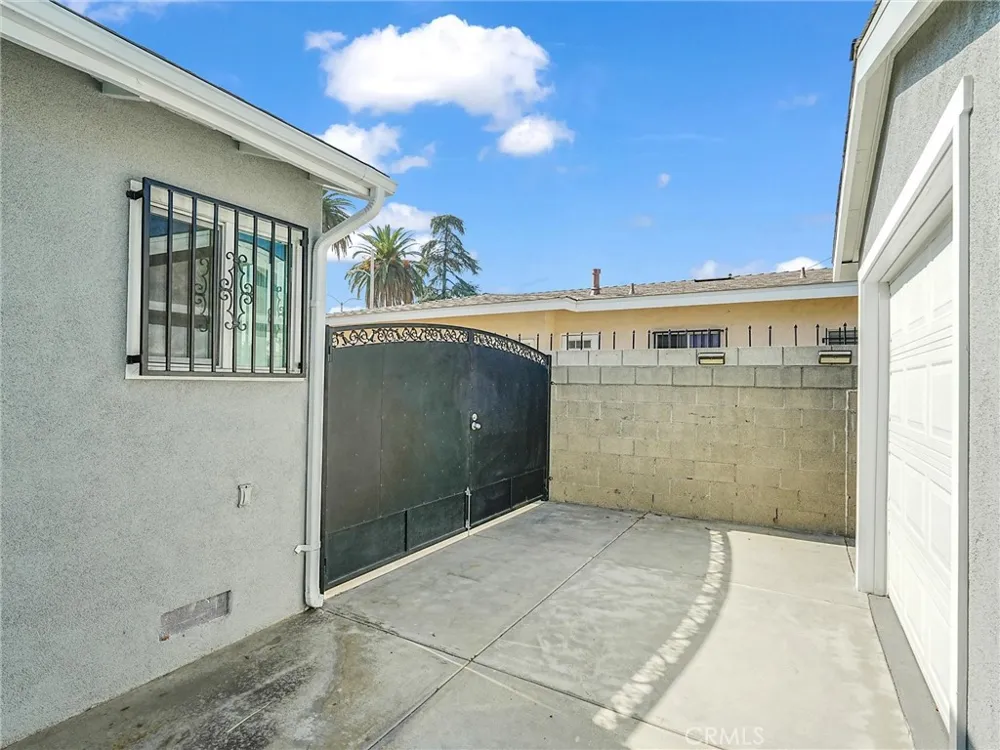 417 W Emerson Monterey Park, CA 91754
