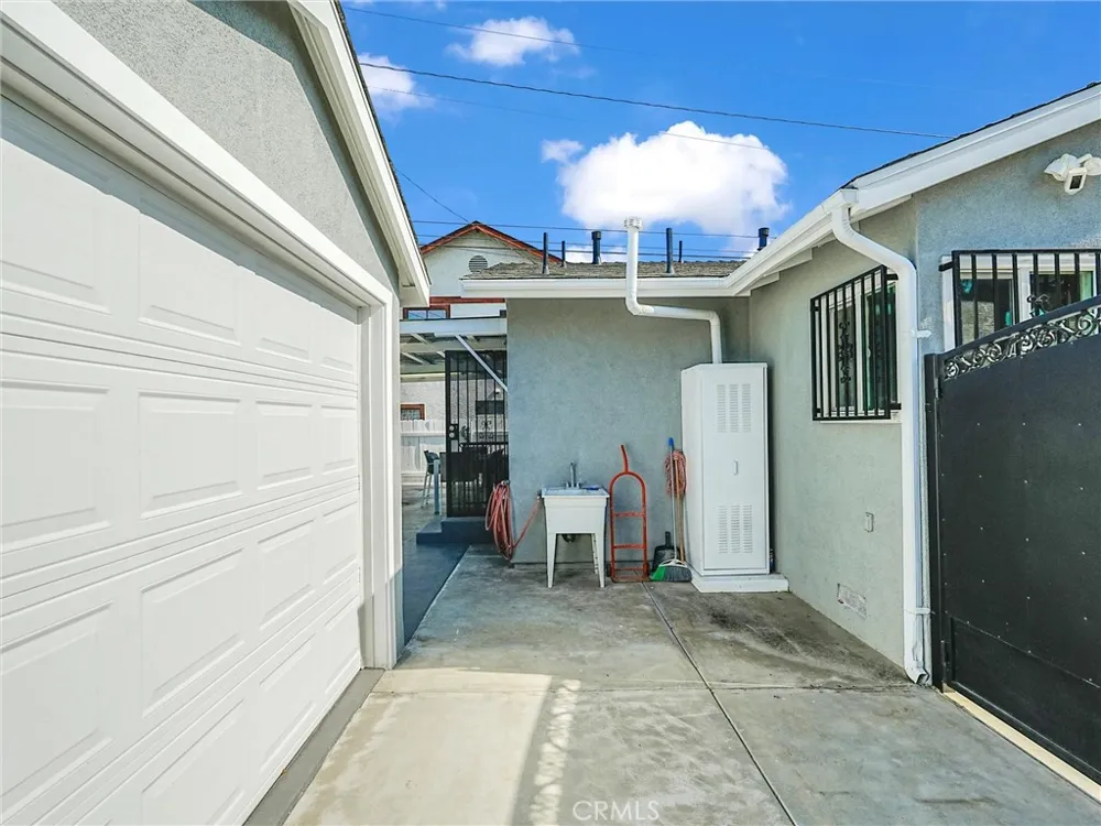 417 W Emerson Monterey Park, CA 91754