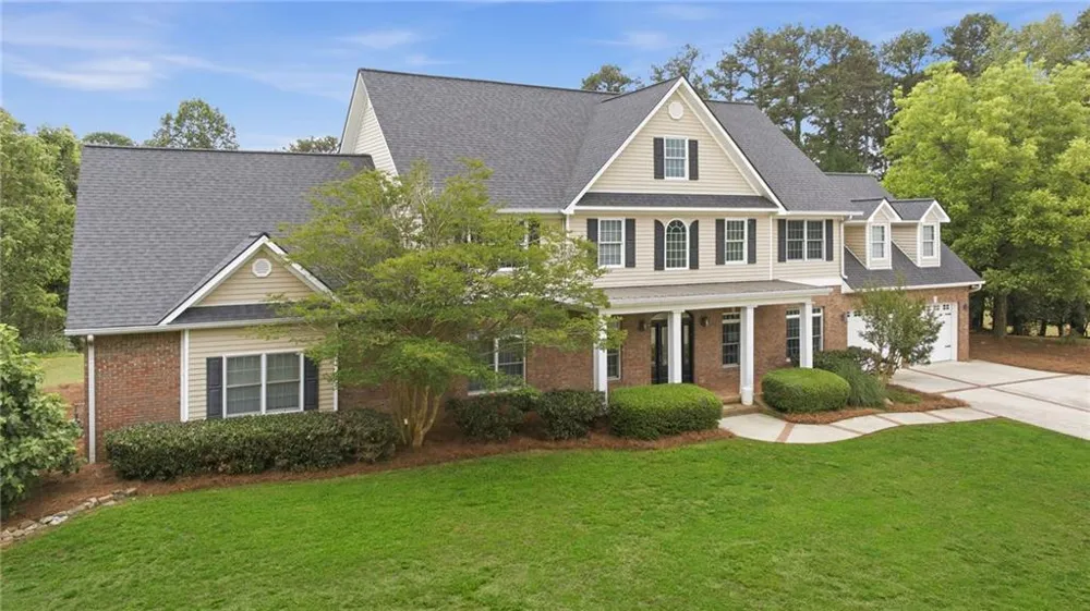 4337 Mountain View Road Oakwood, GA 30566
