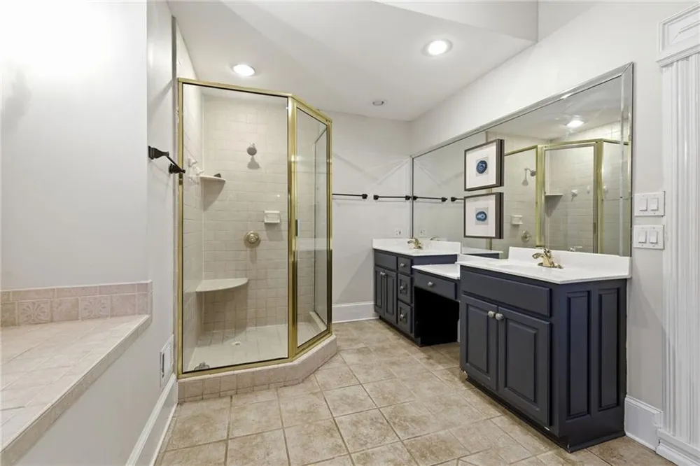 4337 Mountain View Road Oakwood, GA 30566
