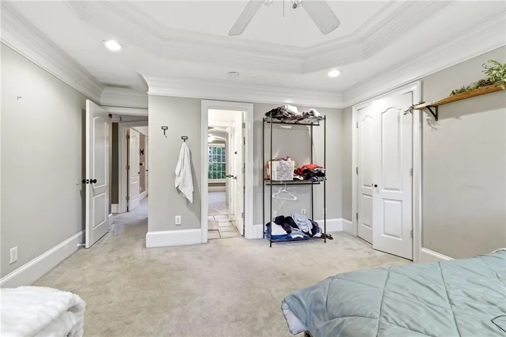 4337 Mountain View Road Oakwood, GA 30566
