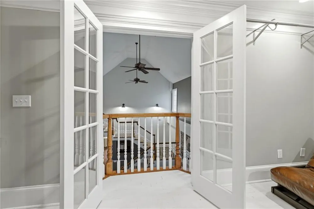 4337 Mountain View Road Oakwood, GA 30566