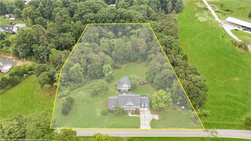 4337 Mountain View Road Oakwood, GA 30566